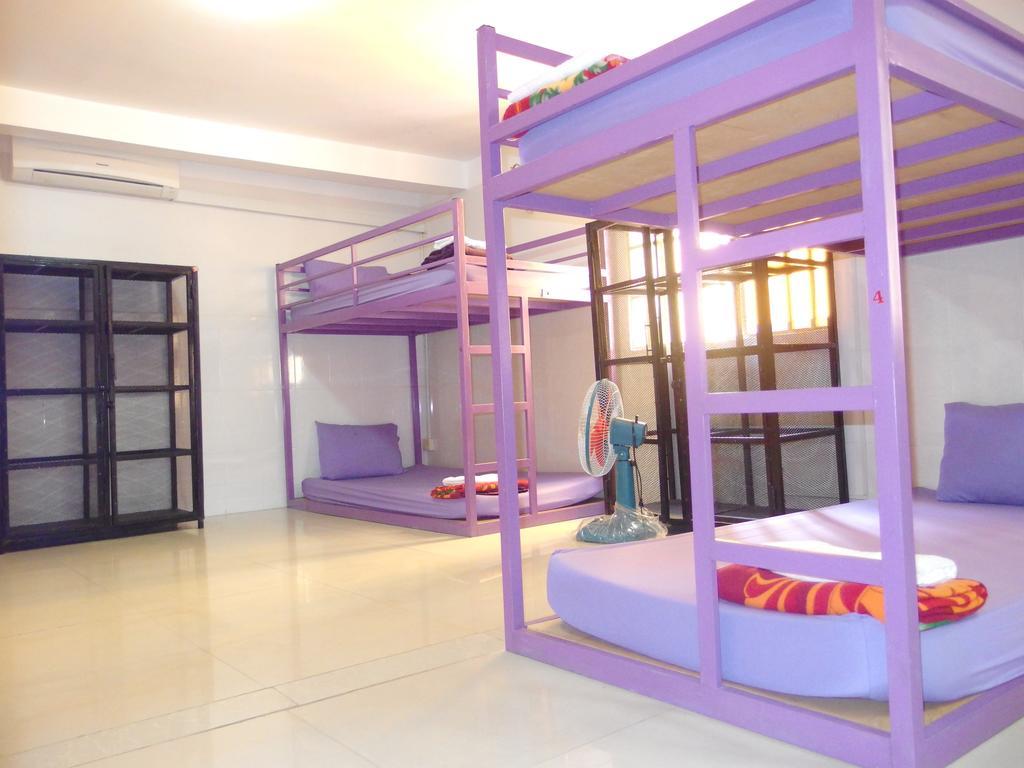 B52 Hostel Phnom Penh Zimmer foto