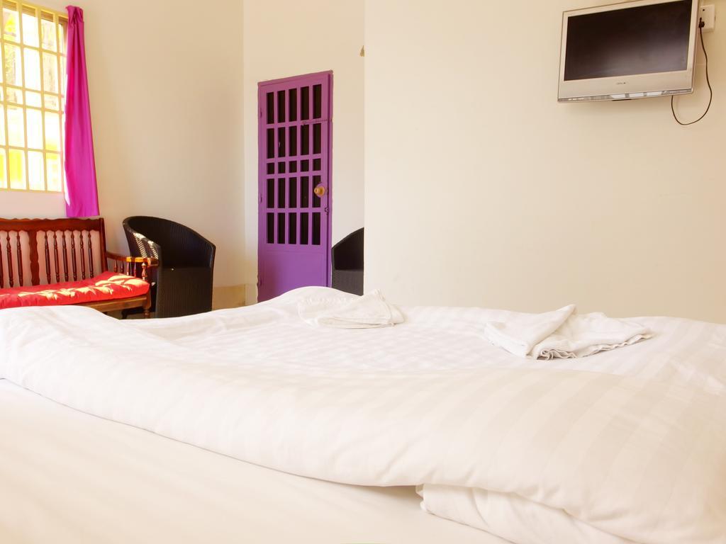 B52 Hostel Phnom Penh Zimmer foto