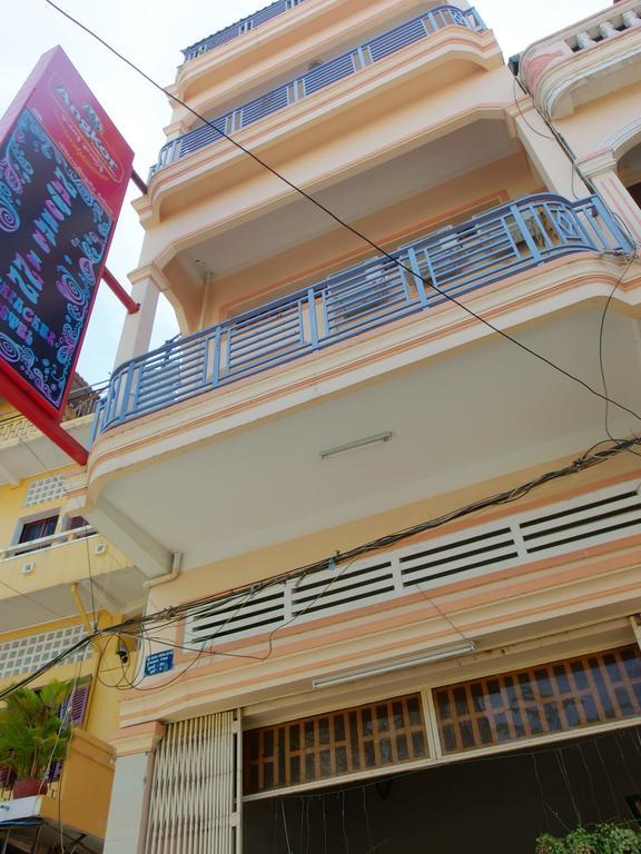 B52 Hostel Phnom Penh Exterior foto